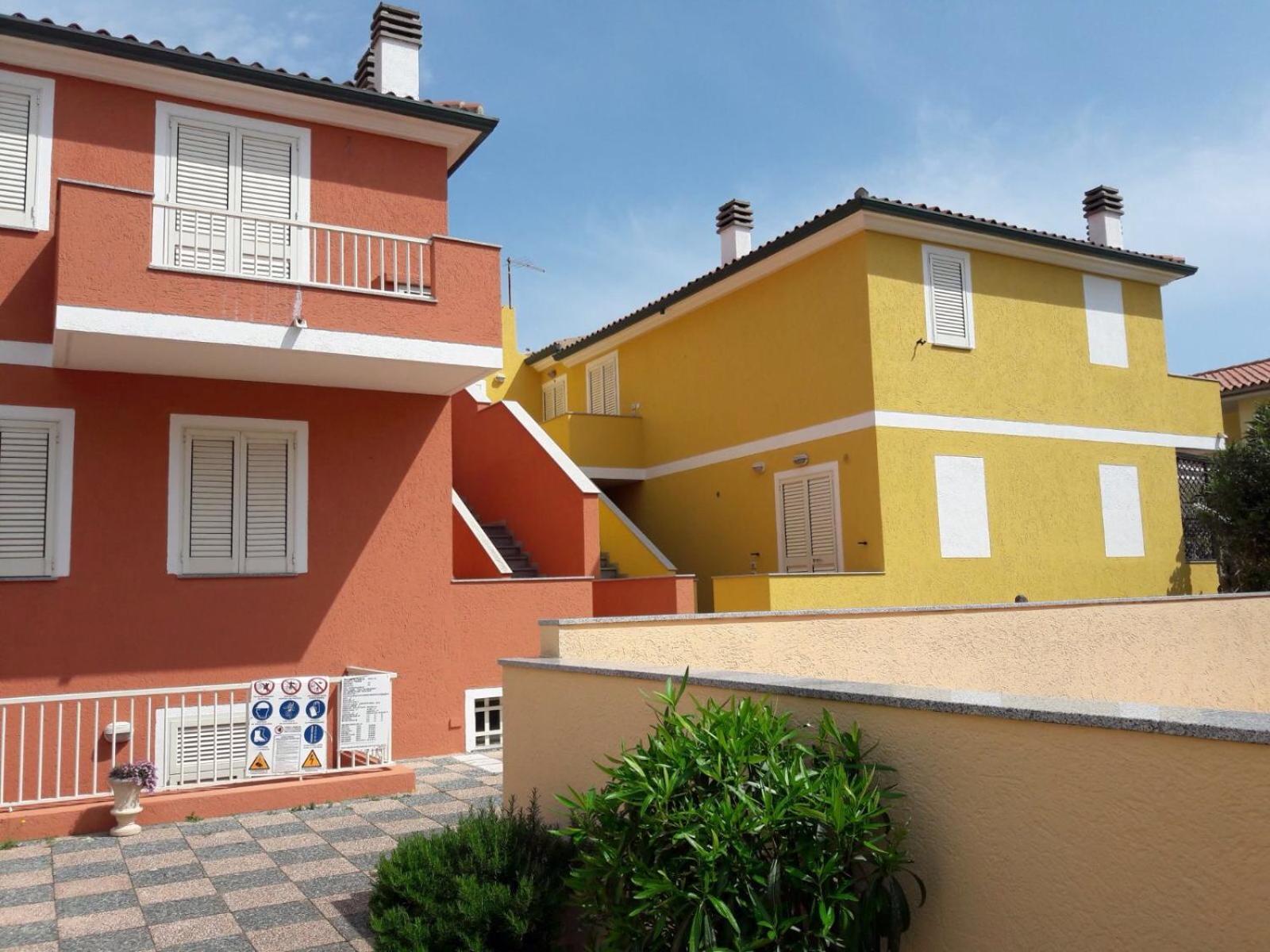 Casa Vacanze La Bandera 2 ซานตา เตเรซา กัลลูรา ภายนอก รูปภาพ